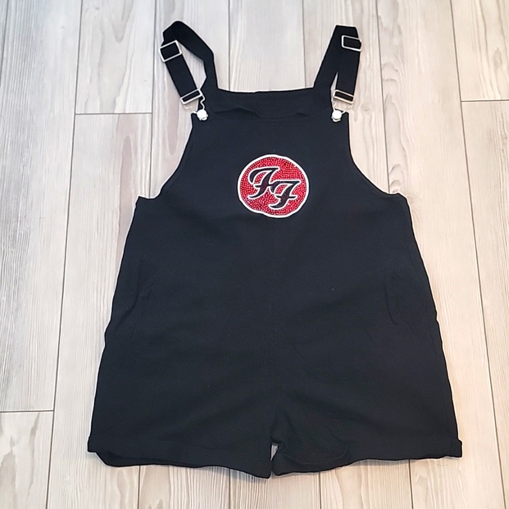 Foo Fighters Jumper - image 1